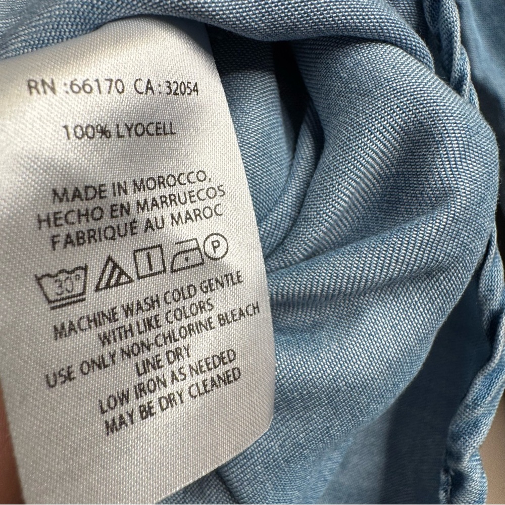 Anthropologie Maeve Chambray Light Blue Ruffle Boho Peasant Blouse Size XS C3 - Picture 5 of 10